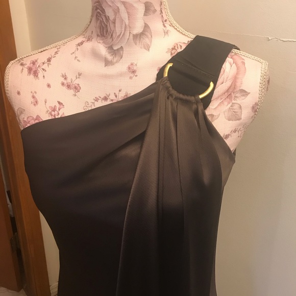 Dress - Picture 3 of 7